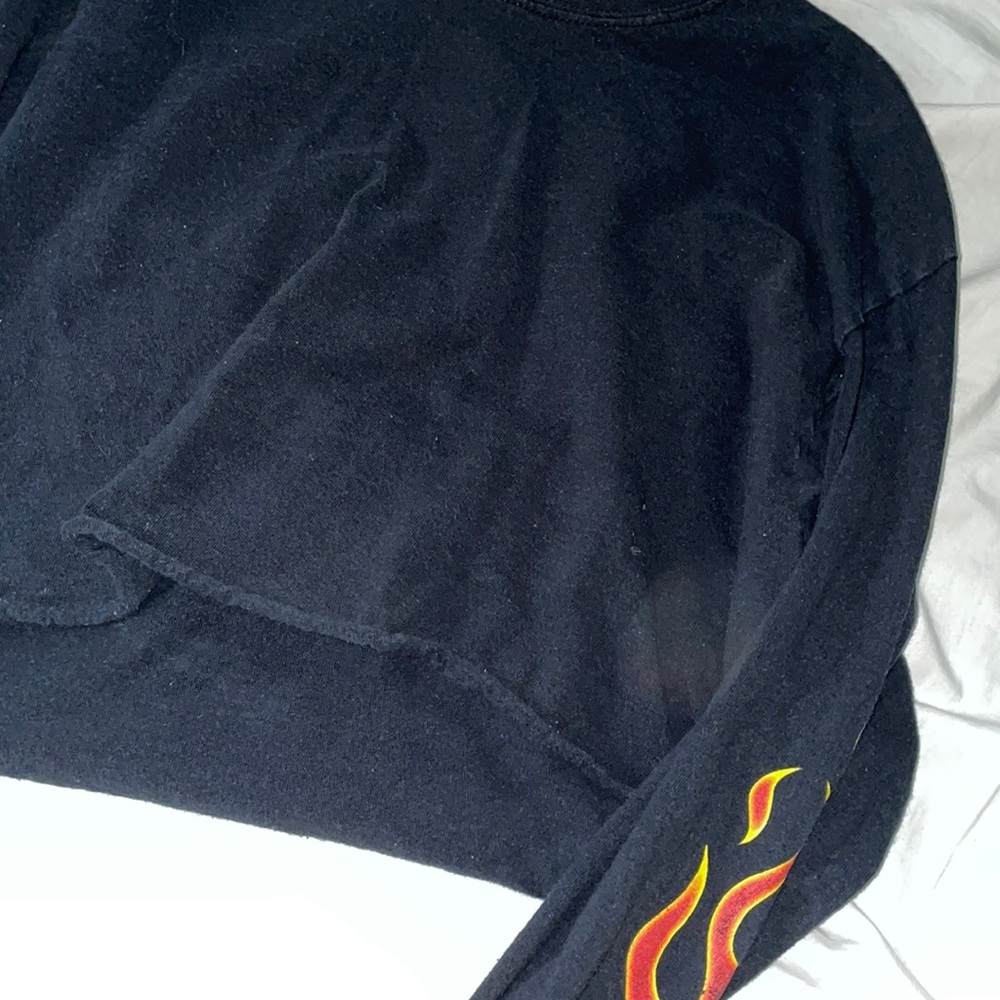 Black cropped hoodie